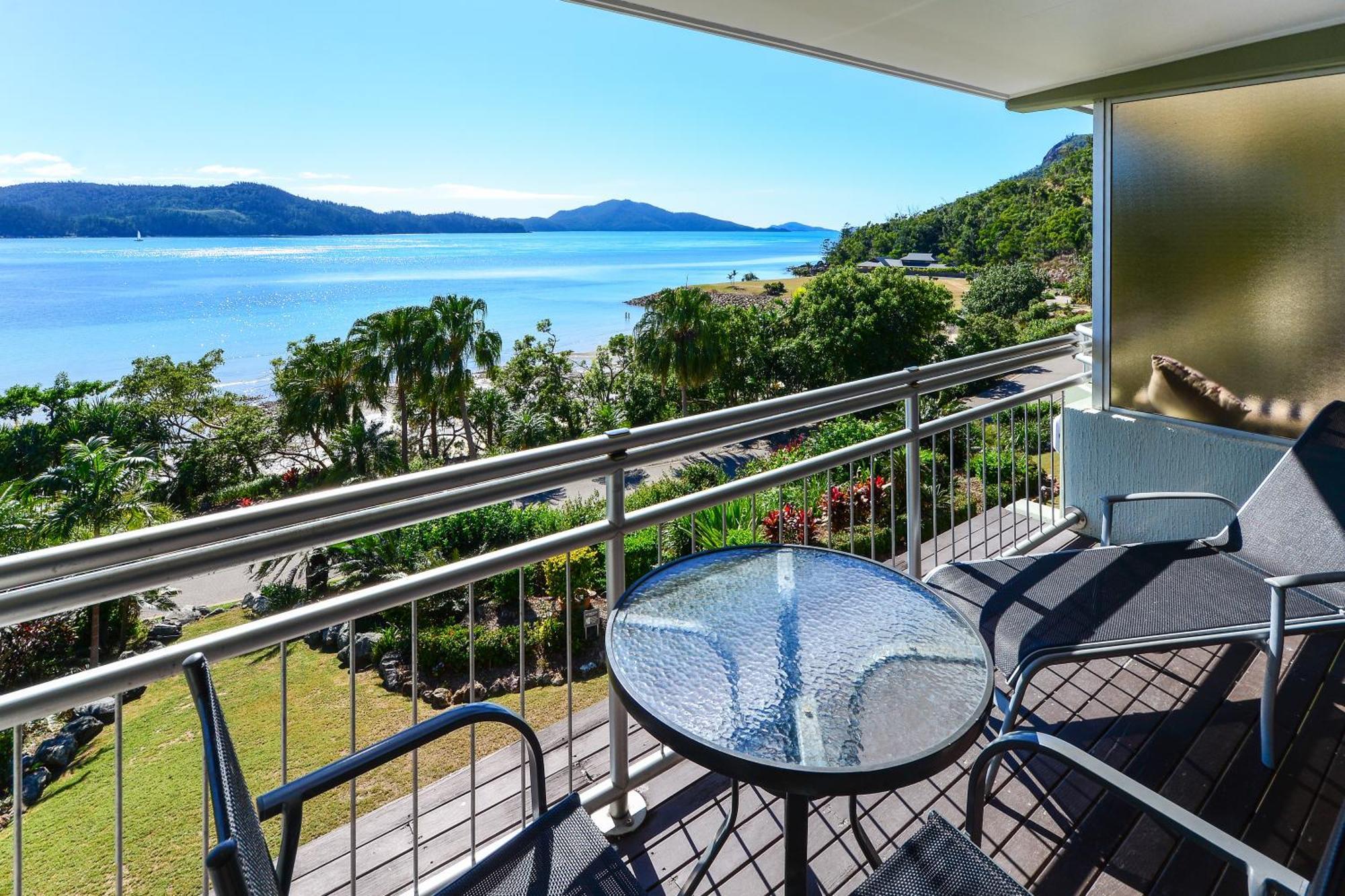 Beach Lodges Isla Hamilton Exterior foto